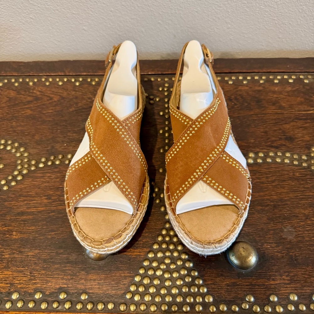 NWOT AEROSOLES Brown Strappy Women's Sandals SZ 9.5